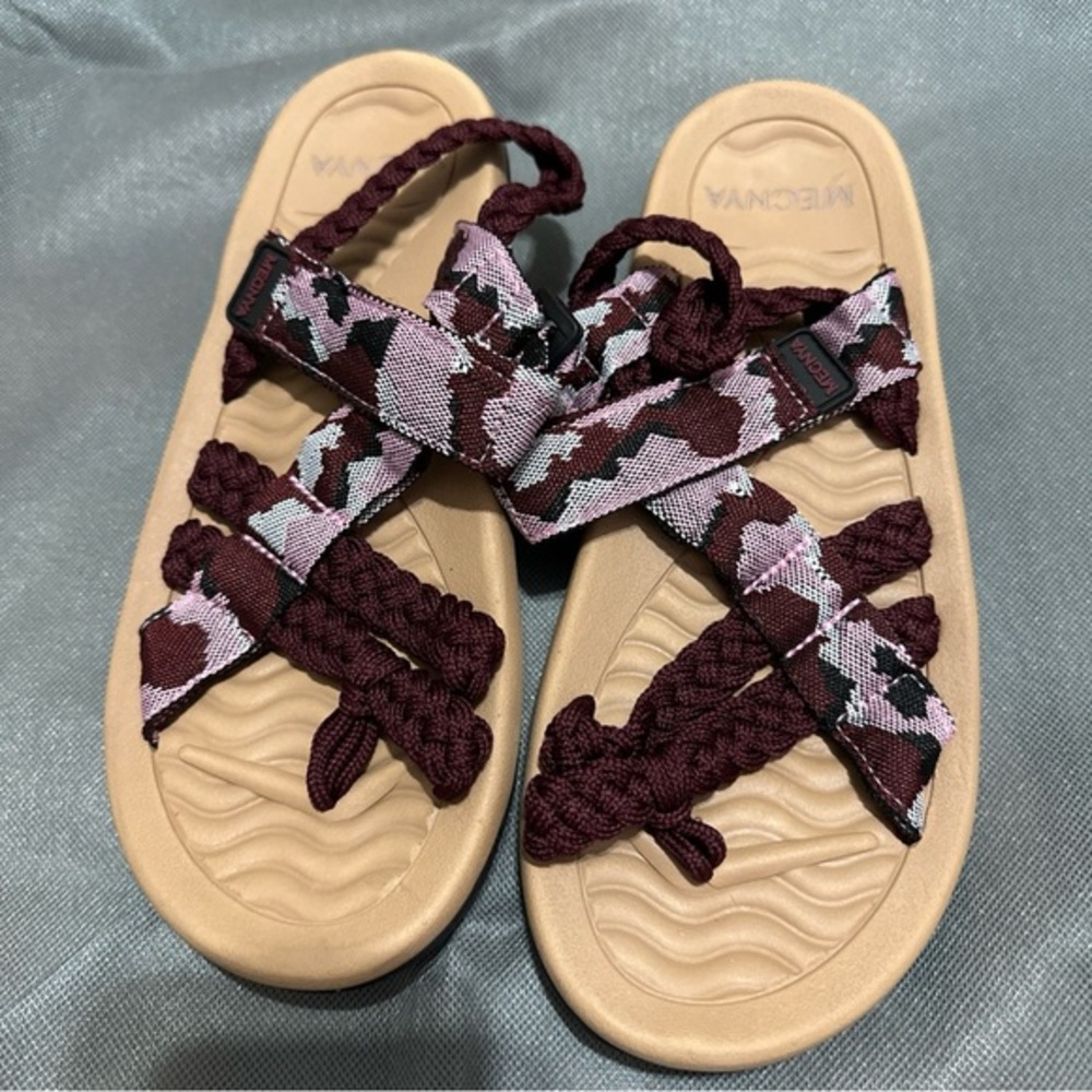 Arch support sandles with rope details in wine, grey and pink, adjustable strap